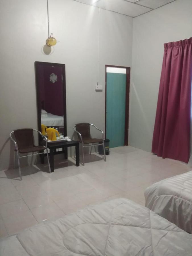 Hana Guesthouse Куала Тахан Екстериор снимка