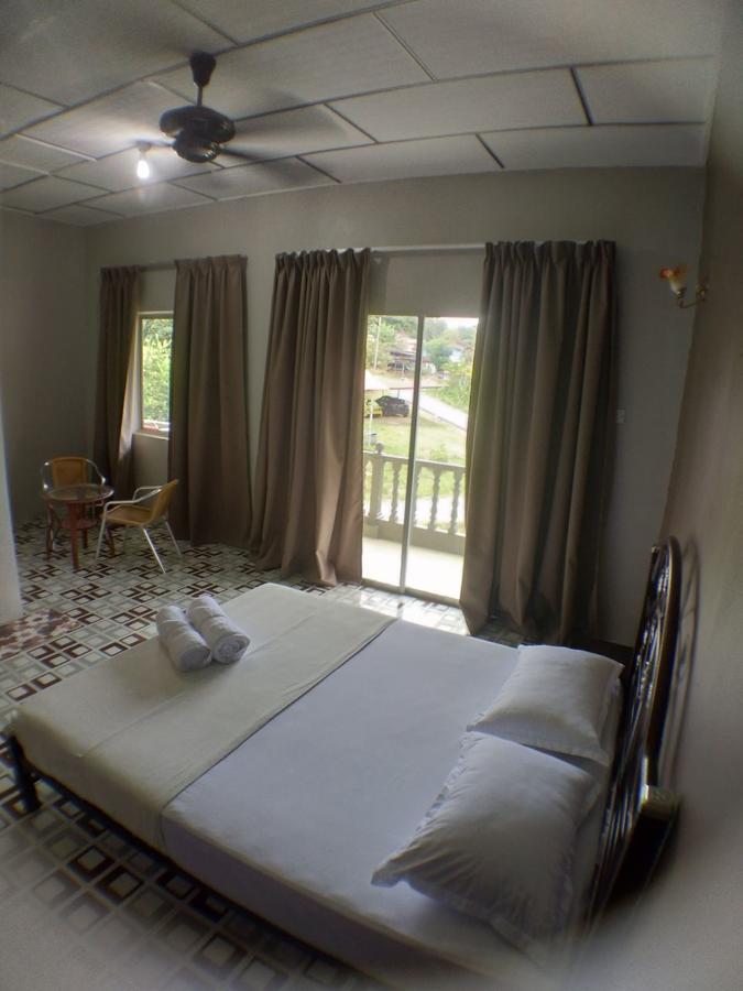 Hana Guesthouse Куала Тахан Екстериор снимка
